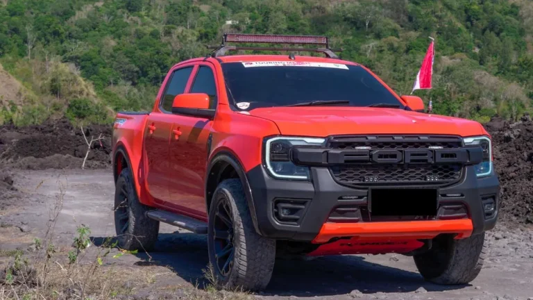 Ford Raptor off-road SUV rental in Bali