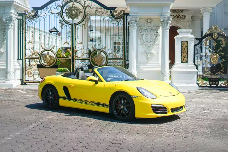 Yellow Porsche sports car rental in Bali