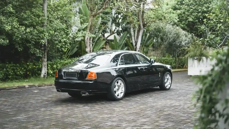 Rolls-Royce Ghost luxury car rental in Bali